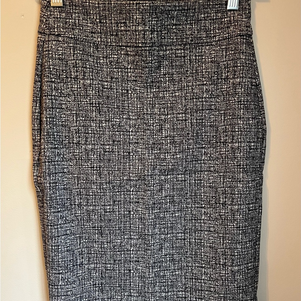 RW&CO. Blue and White Pencil Skirt for Work
